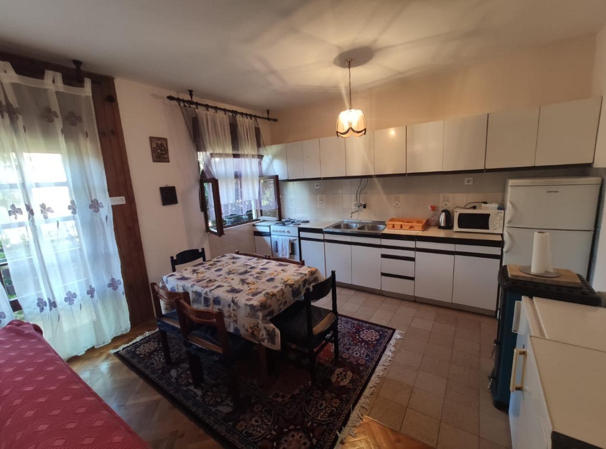 Family Apartment Near Beach Biograd Na Moru Eksteriør billede