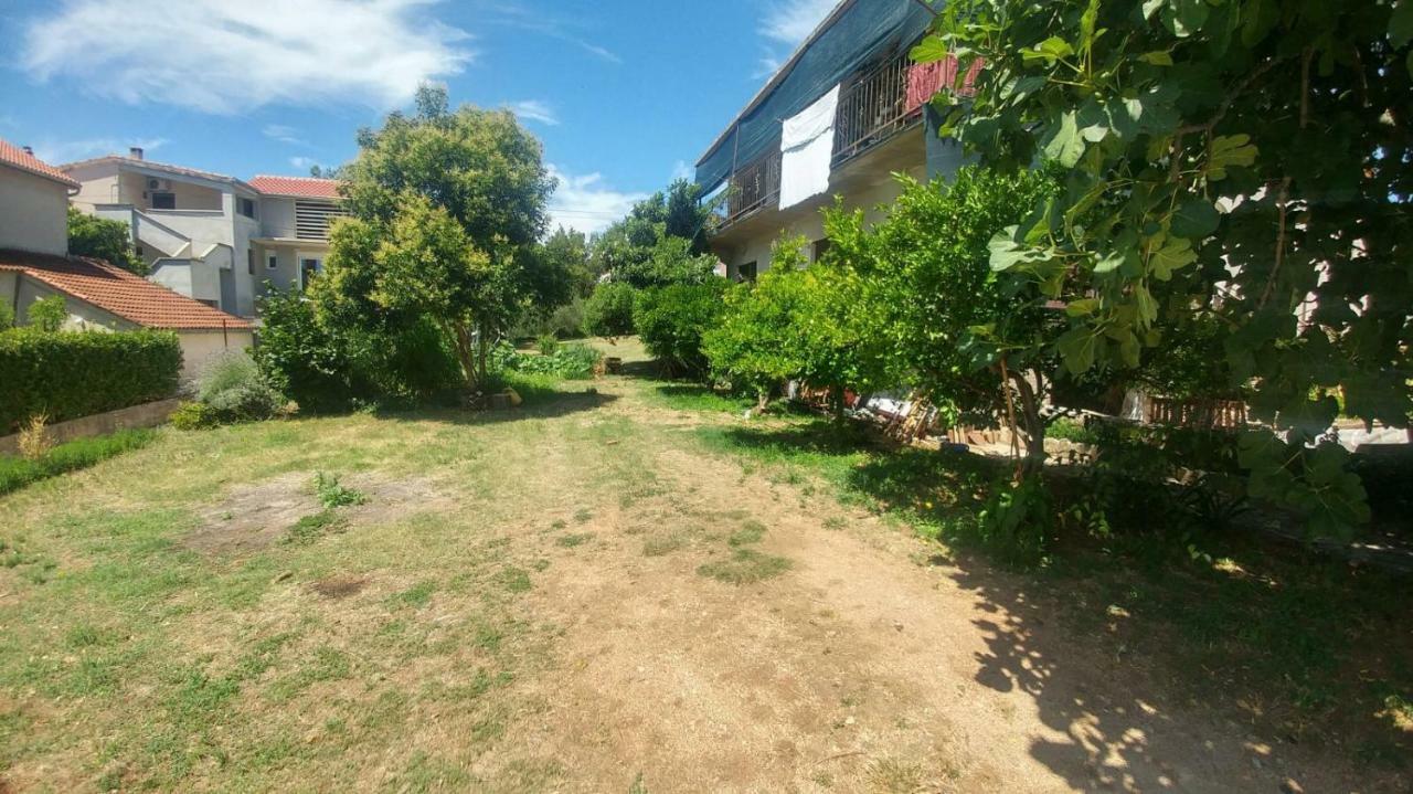 Family Apartment Near Beach Biograd Na Moru Eksteriør billede